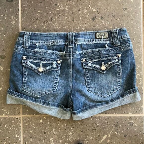 Earl Jean Blue  Distressed Jean shorts sz-11 - Picture 6 of 6